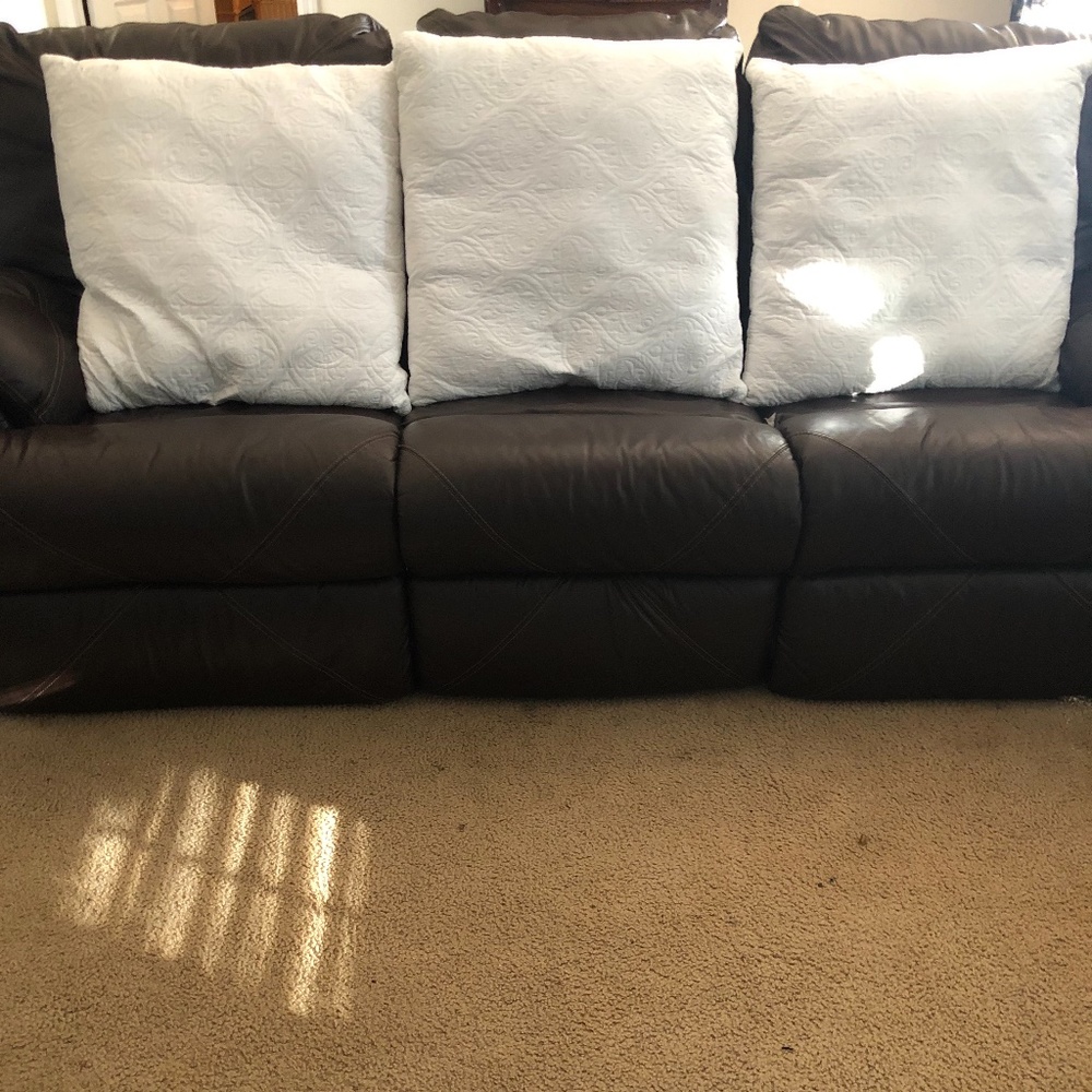 Tahari pillows
